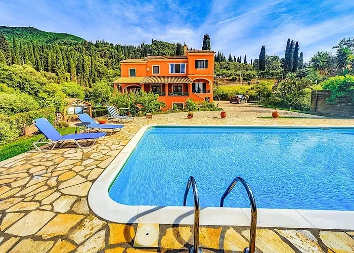 Kamaritis Private Bedroom, Pool View Alepochori