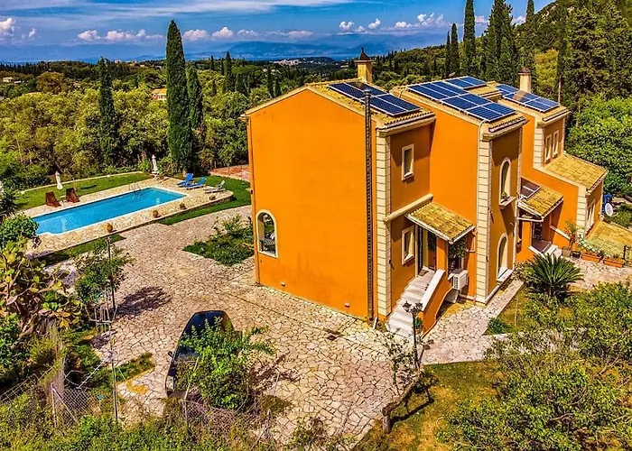 Kamaritis Private Bedroom, Pool View Apartmán *