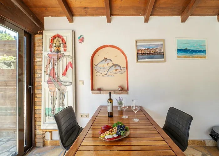 Kamaritis Private Bedroom, Pool View Apartmán *