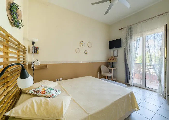 Apartmán Kamaritis Private Bedroom, Pool View Alepochori