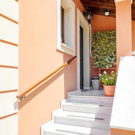 Kamaritis Private Bedroom, Pool View Alepochori