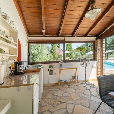 Διαμέρισμα Kamaritis Private Bedroom, Pool View