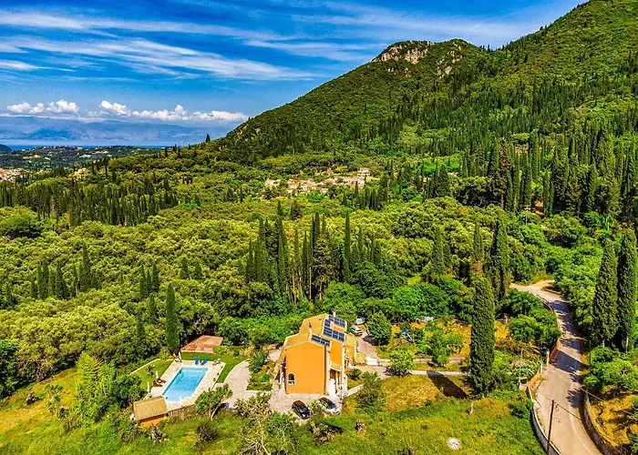 Appartamento Kamaritis Private Bedroom, Pool View