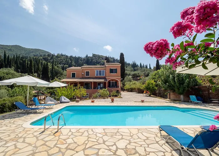 公寓 Kamaritis Private Bedroom, Pool View Alepochori